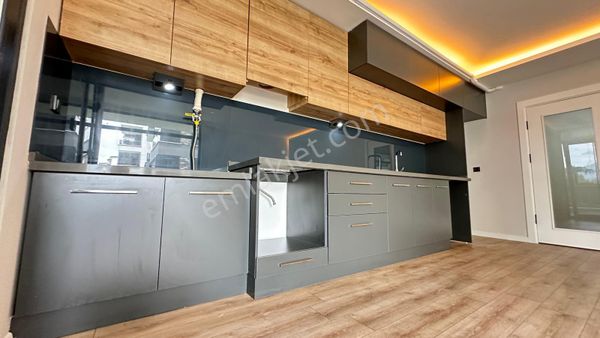 Cantan Emlaktan Akçay'da Bahçe Kullanımlı Yeni Lüks Daire