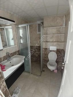 Osmangazi'de Ana Yol Üzeri Petrol Yanı 3+1 Daireler Satlık