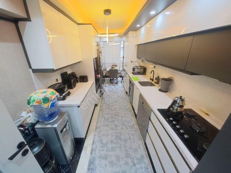 Kuşcağız Mahallesi'nde Genç Binada Full+full Yapılı Muazzam Daire!