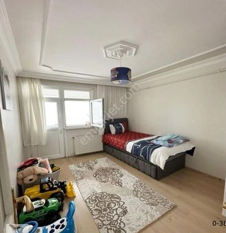 Avcılar Turgut Özal Mah.satılık Yeni Bina Ayrı Girişli Dublex