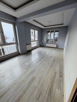 Rw Milyon'dan Atatürkbulvarı Akarbaşında 3+1 Dubleks Daire