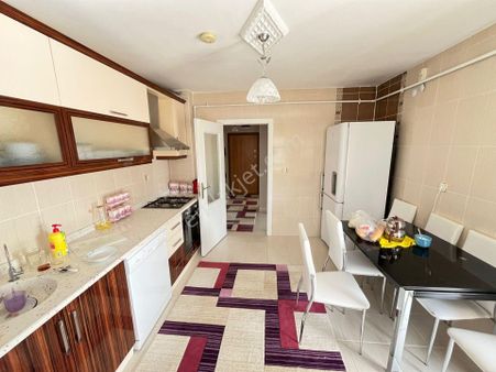 Bademlik Mahallesi'nde Genç Binada 4+1 Full Yapılı Daire!