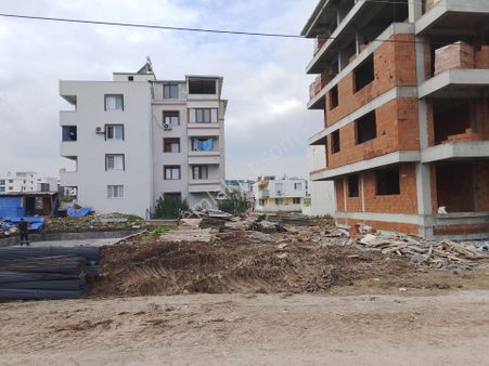 Aliağa Da Satılık 249 M2 İmarlı Arsa