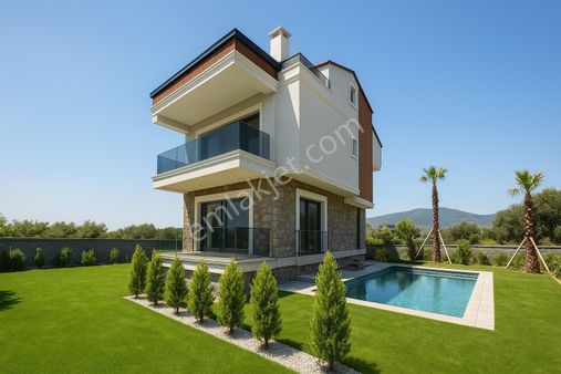 Güre'de Denize Yakın Lüks Tasarım 4+1 Havuzlu Satılık Villa