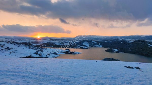 Bm"den Mezitli Tepeköy"de Gölet Manzaralı 15.000m2 Arazi