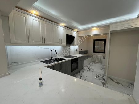 Mithatpaşa Cad. Arakat Full Yapılı 3+1 Asansörlü Daire