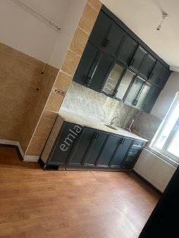 .arkadaş Emlaktan Hüyük Caddesi Civarında 2.kat 2+1 Kiralık Daire 9.500 Tl