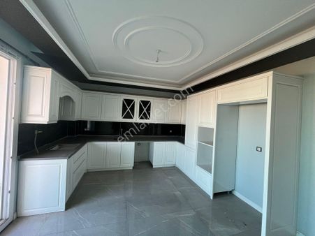 Winstown Civarı 3,5+1 Satılık Fırsat Daire