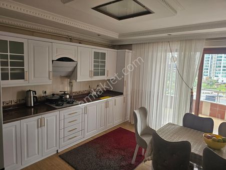 Halk Emlak Gayrimenkulden Satılık Tekel Mastfroş Cadesinde Satılık Daire