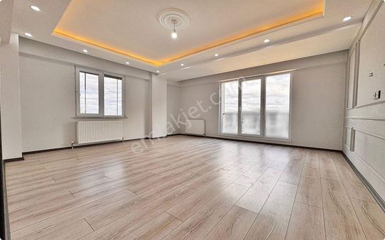 Arden Yapı'dan Yeni Hastene Karşısı, İskanlı Kombili Ön Cep. 2+1