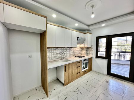 Berkay Demirel'den Zeytinlide Ebeveyn Banyolu Ferah 2+1 Daire