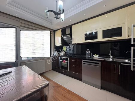 Ender Uysal Gayrimenkulden Gümüşler Mahallesin De Satılık Triplex Villa...