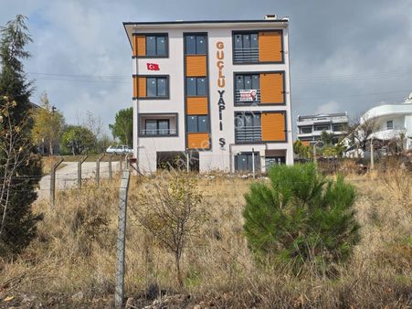 Elfi Den Yıldız Mah.satılık Sıfır 2+0 Daire