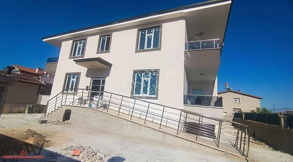 Alakova Mahallesinde Satılık 2+1 Lüx Daire