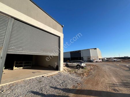 75. Yıl Sanayi Sitesi’nde 220 M² Depo Dükkan