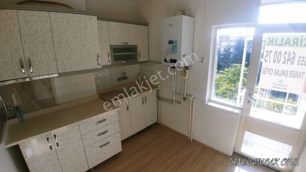 Aydınlıkevlerde Türkiş Bloklarında 3+1 Kiralık Daire Taner Emlak