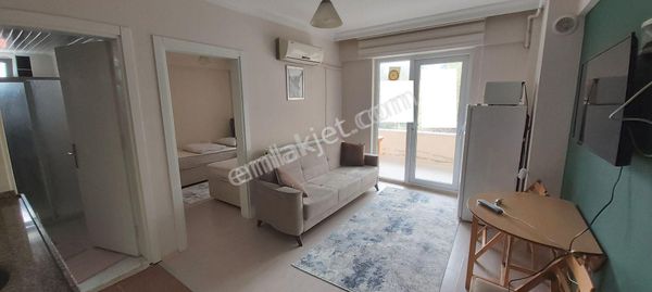 Ender Uysal Gayrimenkulden Kınıklıda Üniversiteye Yakın Kombili 1+1 Eşyalı Daire.