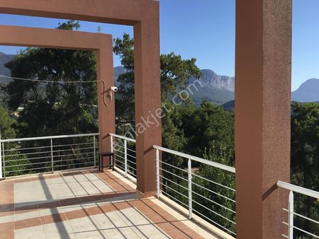 Deniz Dağ Manzaralı Orman İçinde Müstakil 5+1 Villa