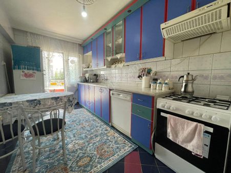 Ertuğrulgazi Mh. 3+1 Katta Bağımsız Site İçerisinde Daire