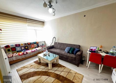 Karargahtepe Mahallesinde 1+1 Yapılı 14000tl Kiracılı Satılık Daire