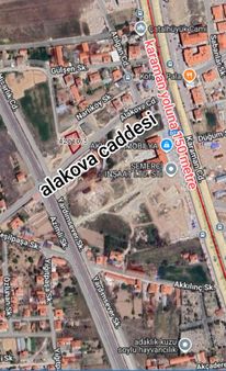 Meram Yaylapınar'da Alsata Yatırıma Uygun Karaman Yoluna 150 Metre Müstakil 564 Metre Arsa