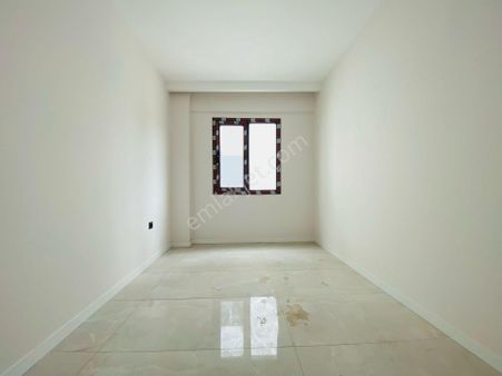 Denizli Çakmak Ta 3+1 160 M2 Güzel Konumda Satılık Fırsat Daireler