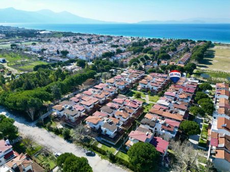 Karaova Da Denize 500m Tepeden Tırnağa Yenilenmiş Yazlık Villa