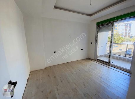 Re Golf'ten Serik Anadolu Hastanesi Yanında Geniş 3+1 Daire