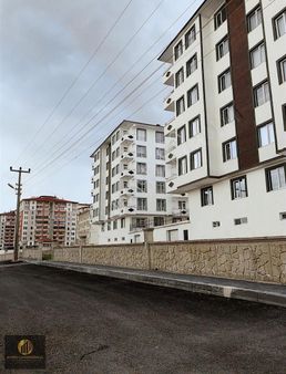 Aydın Gm'den Emniyet Müdürlüğü Arkası Site İçi 4+1 Lüks Daire