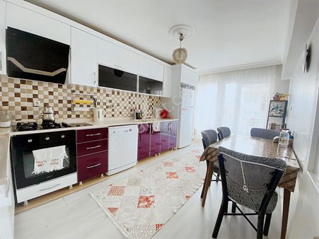 Atapark Mahallesin'de Yapılı Kat Konumunda Kaçmaz Fiyata 3+1