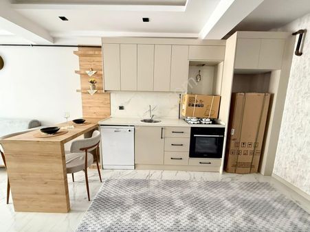 Denizli Lisesi Mevki Değirmenönü Mahallesi De Satılık 2+1 Arakat Dubleks Eşyali Daire