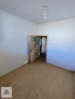 Avanos Cumhuriyet Mahallesinde Bodrum Kat 3+1 Satılık Daire