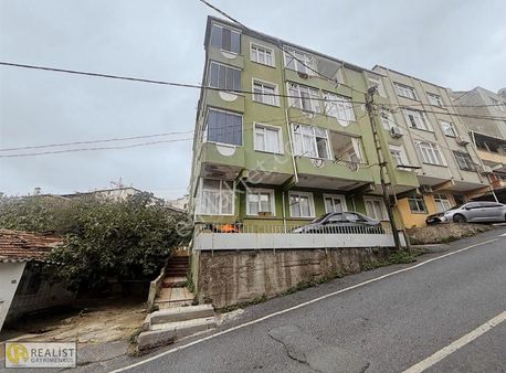 Yavuztürk Mahallesinde Ana Caddeye Yürüme Mesafesinde 2+1 Daire