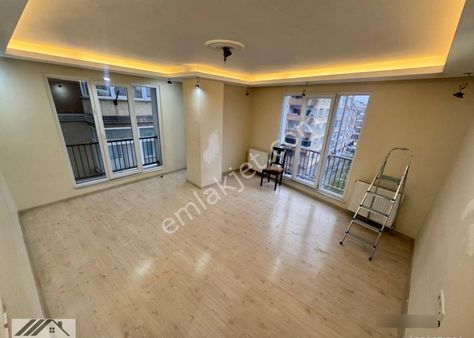 Lale Yaapı'dan S.çiftliği Mh 2+1 100m² Otoparklı Köşe Başı 3.kat Daire