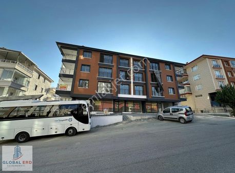 Şehitler Caddesi'nin En Prestijlisi: Lüks Yapılı Sıfır Daire