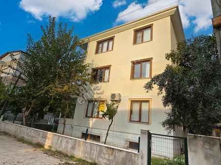 Altınoluk Sahil Satılık Daire / Denize 350 Metre / Yağcılar Sahil / Ayrı Mutfak