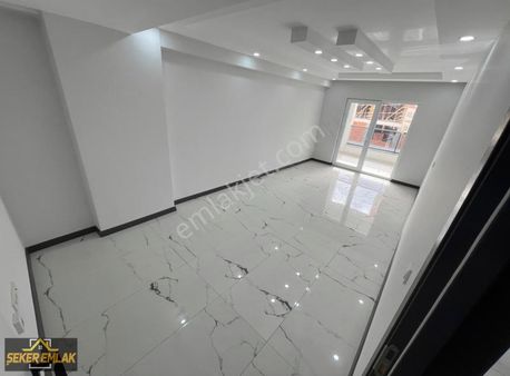 Şeker Emlktn 71 Evler Mah. Abant Cad. 117 M² 2+1 Ultra Lüx Daire