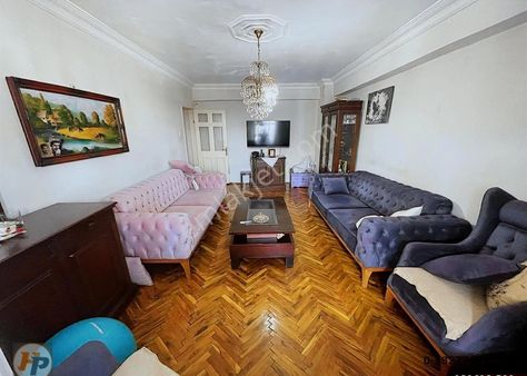 Home Park'tan Metrobüse 2 Dk. Mesafe'de Ön Cephe Satılık Daire