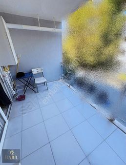 Babilden Üniversiteye Yakın 1+1 Apart-balkonlu,full Eşyalı