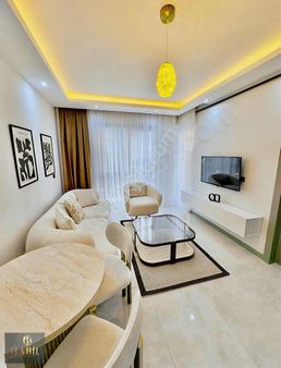 Merkezi Lokasyonda Sıfır 1+1 Apart-balkonu,sıfır Eşyalı