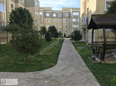 İzmit Kavanium 833 Ada'da Bakımlı 2+1 Kiralık Daire...