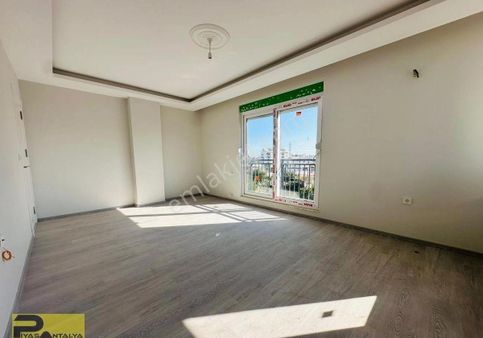 Piyasa Antalya’dan 2+1 Geniş Asansörlü Ayrı Mutfaklı Daire