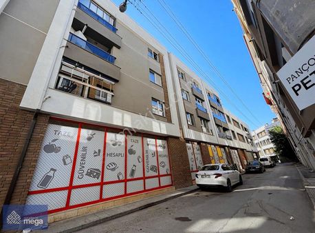 Mega Yapı'dan Beşevler Mevkiinde Cadde Üzeri Kiralık 2+1 Daire