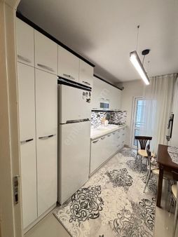 İstanbul Başakşehir Kayaşehirde Depreme Dayanıklı Tadilatlı 3. Bölgede 10.arakat Satılık 3+1 Daire