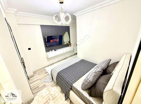 Mehmetçik'te İl Jandarma 50mt Satılık Klimalı Balkonlu Apart