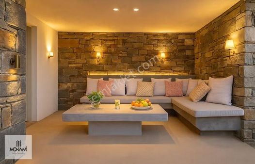 Vadi Deniz Manzaralı Sıfır Site İçi 5+1 900m2 İçinde Lüx Villa