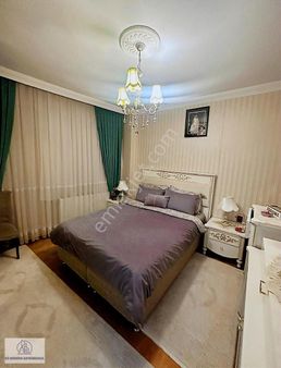 Piyalepaşa Mh. De Tarihi Camisinin Ve Caddenin Dibinde 3+1