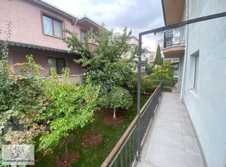 Çankaya Esenyurt-2 Küme Evleri Sitesin'de Kiralık 4+1 İkiz Villa
