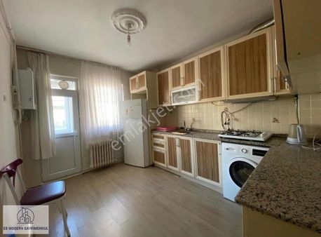 Uluönder Mh. Eczacılık Fakültesi Karşısında Eşyalı 2+1 Daire A1