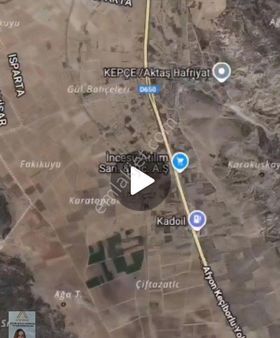 Isparta Keçiborlu Senir Kasabasında 2500 M2 Ful Göl Manzaralı Harika Satılık Tarla